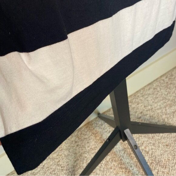 CONTEMPORAINE PAR SIMONS Womens Black and White Striped Top Shirt - Picture 4 of 7